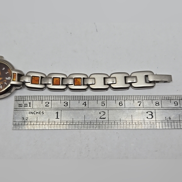 Womens Carriage By Timex Quartz Watch Silver Tone Amber Brown MOP New Battery - Picture 7 of 9